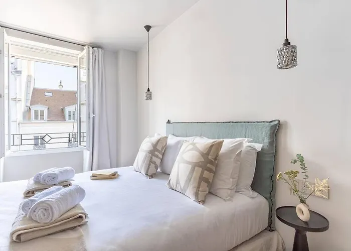 New - Luxury Parisian Flat - 4p דירה *