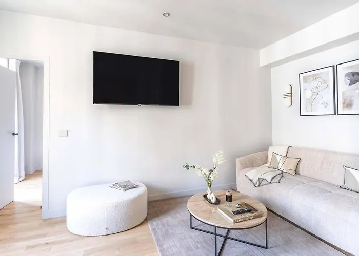 New - Luxury Parisian Flat - 4p París